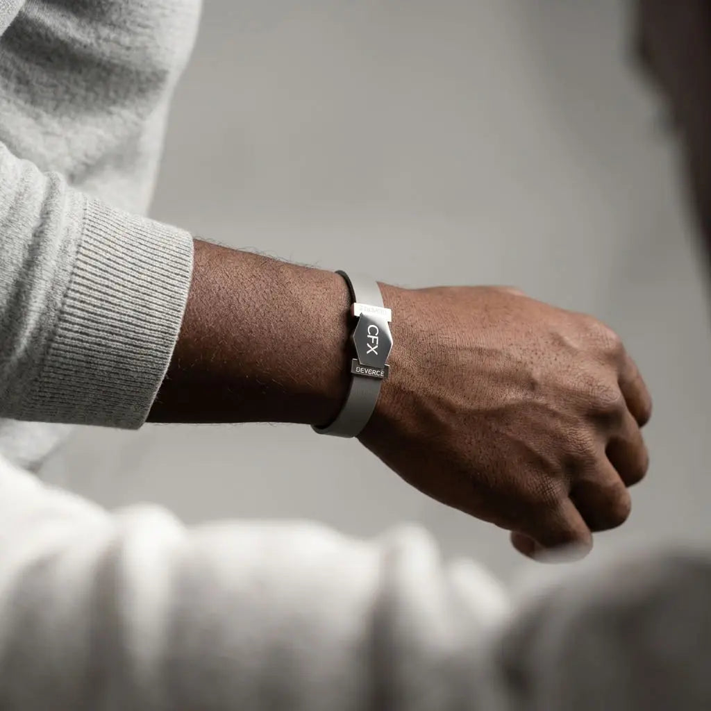 #buckle-colour_silver,#strap-colour_mist-grey